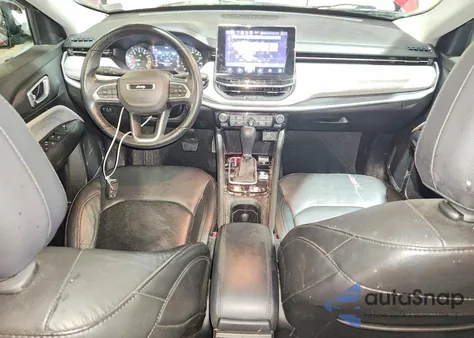 2022 Jeep Compass Latitude Lux z USA, uszkodzony, nr VIN 3C4NJDFB0NT135038